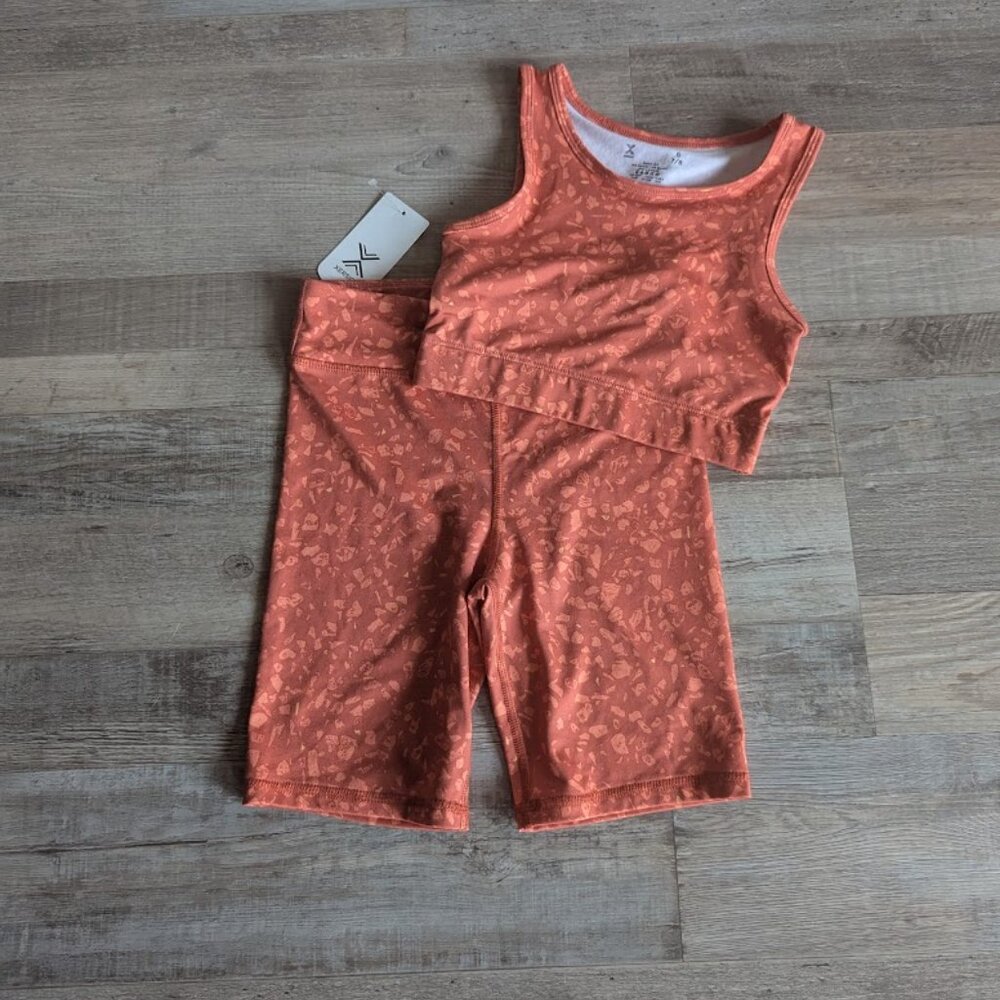 NWT Xersion 2-Piece Crop Top & Biker Shorts Set Child 7/8